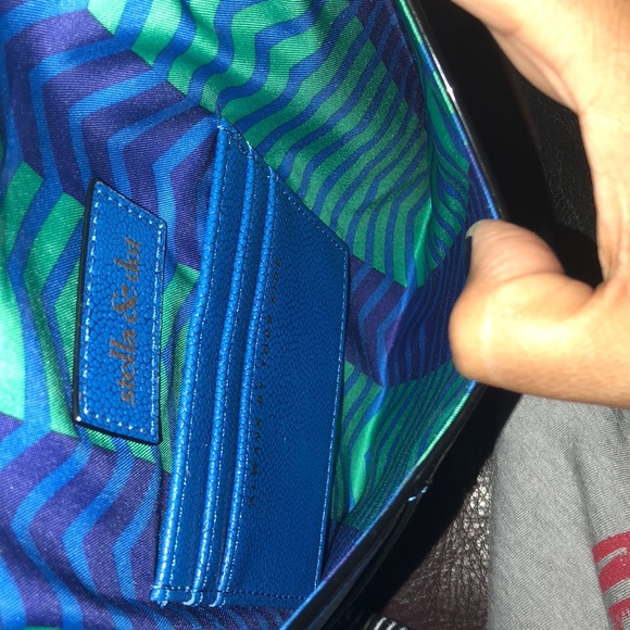 Stella and Dot larger envelope style wristlet - Picture 3 of 4